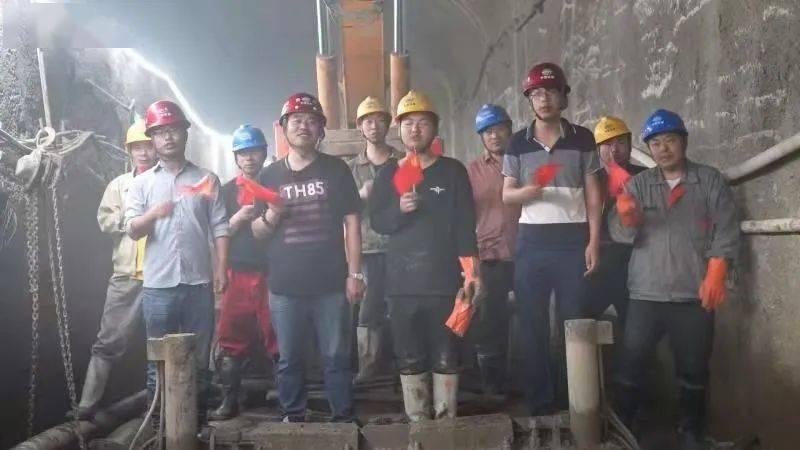 探索全新冷知识分享平台 - 现在是上网络教育好,还是上全日制高职好????
